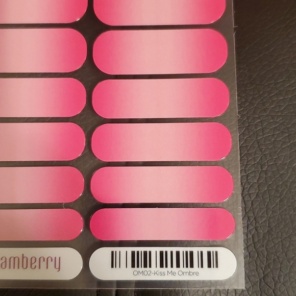 Jamberry Other - Full sheet of Kiss Me Ombre wraps